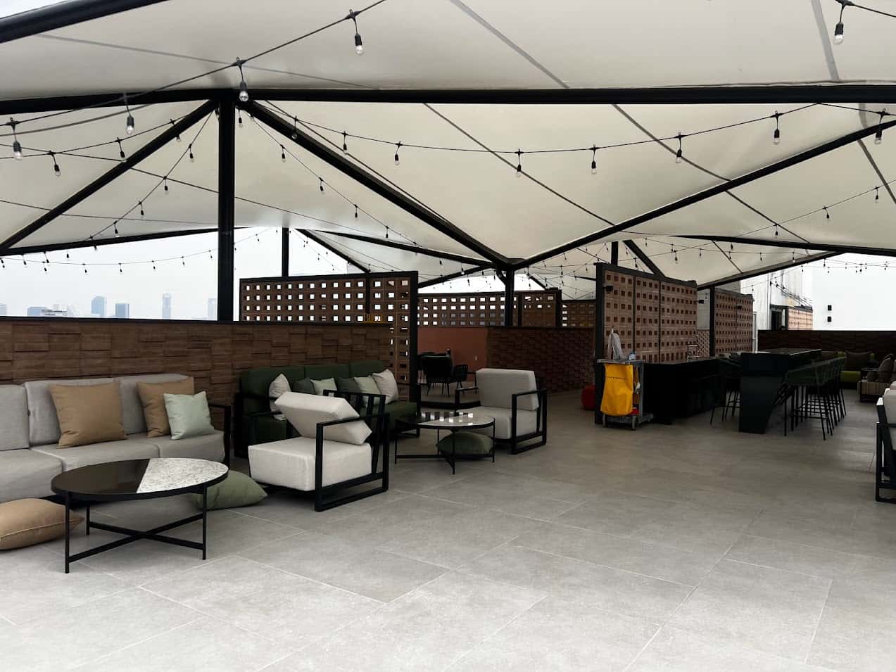 Proyecto corporativo de velarias en Insurgentes, Ciudad de México.